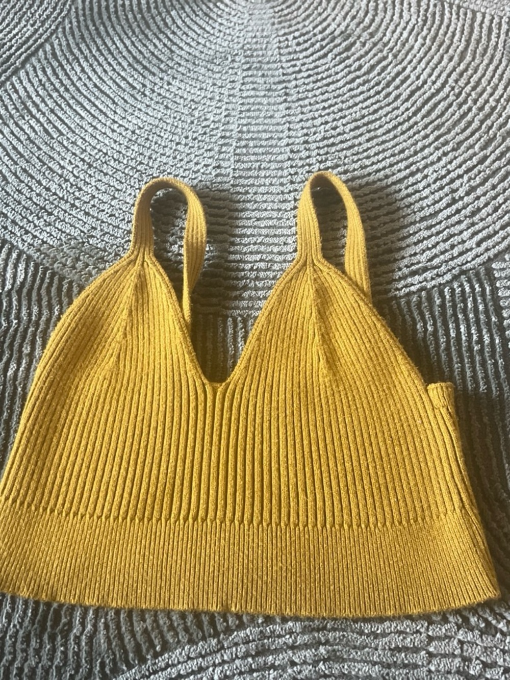 Source Unknown Mustard Ribbed Knit Crop Tank - Picture 2 of 3